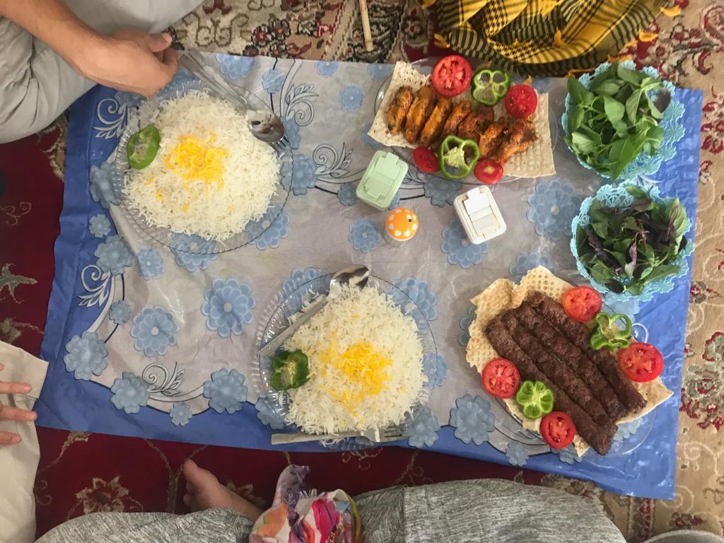 غذا خوری جوکار