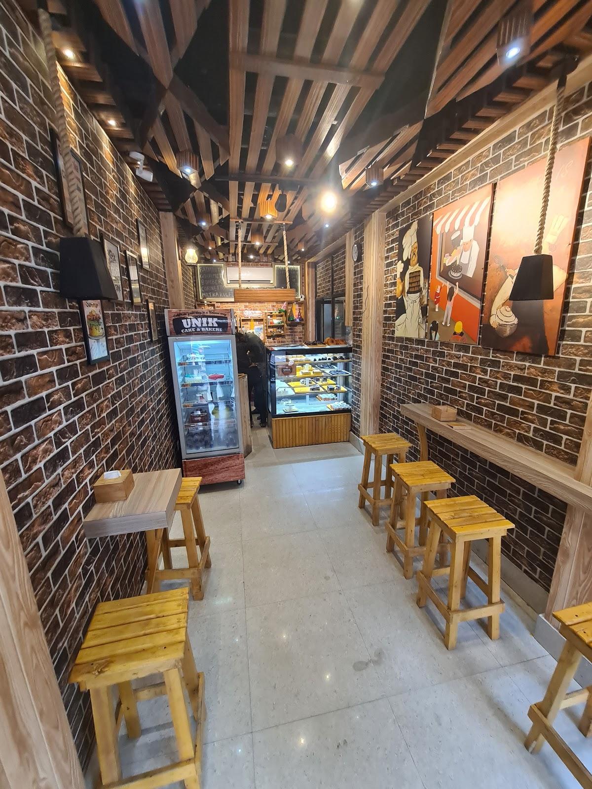 UNIK CAKE AND BAKERS