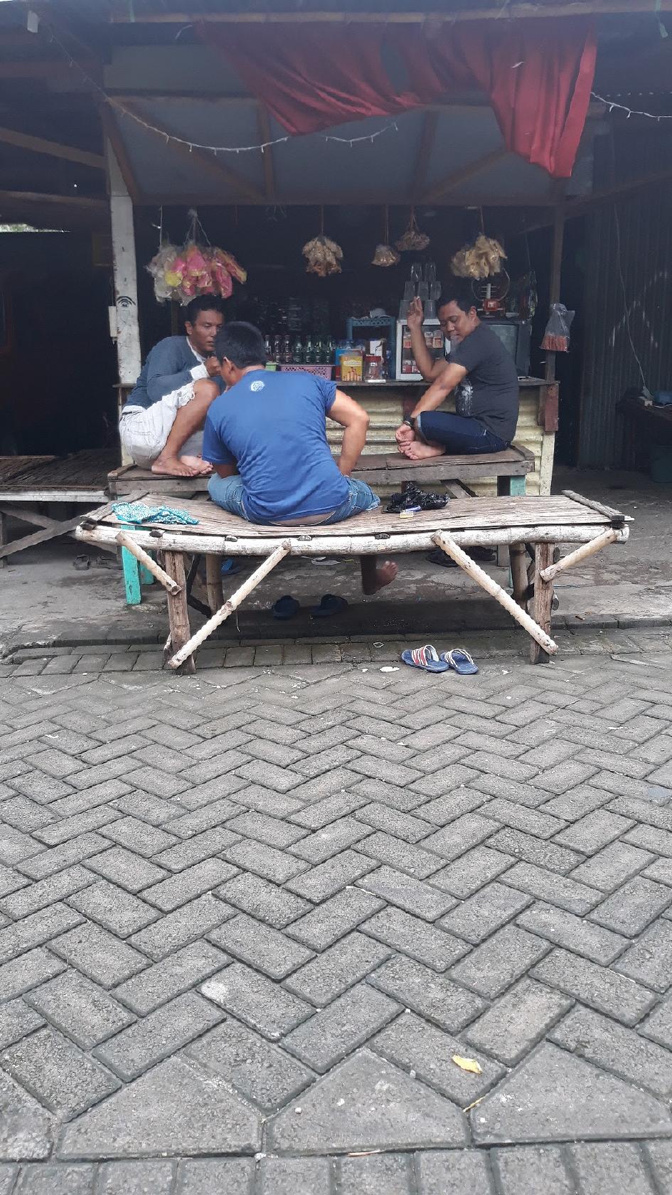 Caffe Logoh Ijo