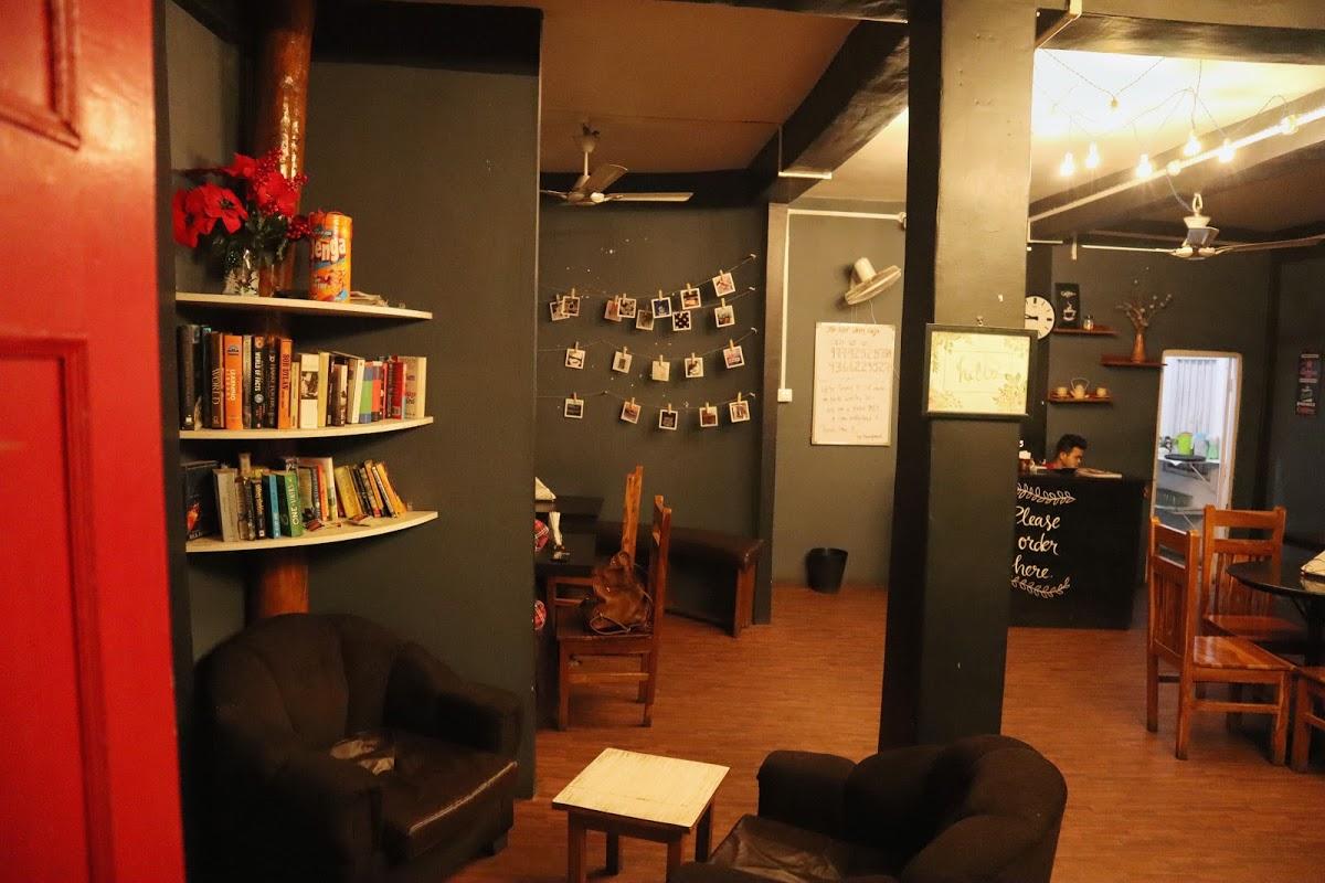 The Red Door Cafe Tura