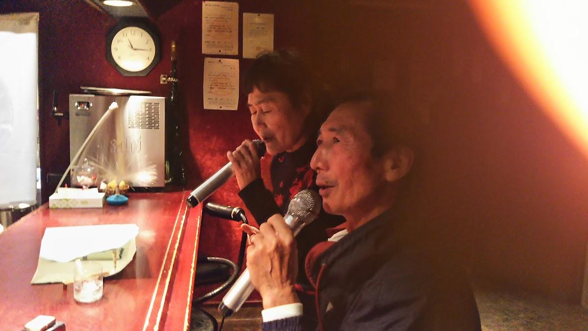 スナック紫