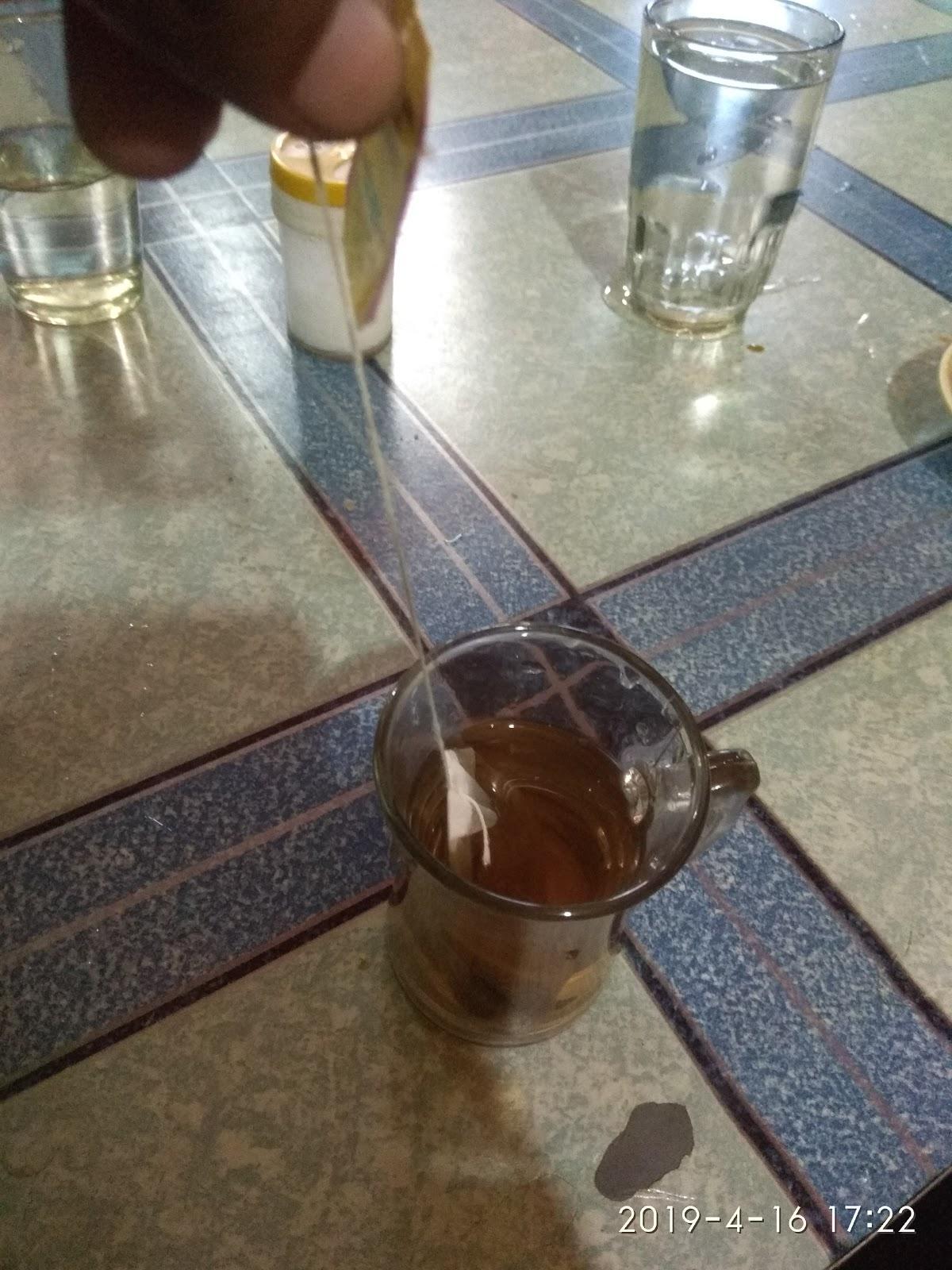 অমল কাকার হোটেল
