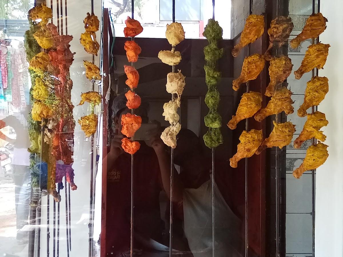 Food Palace Family Restaurant