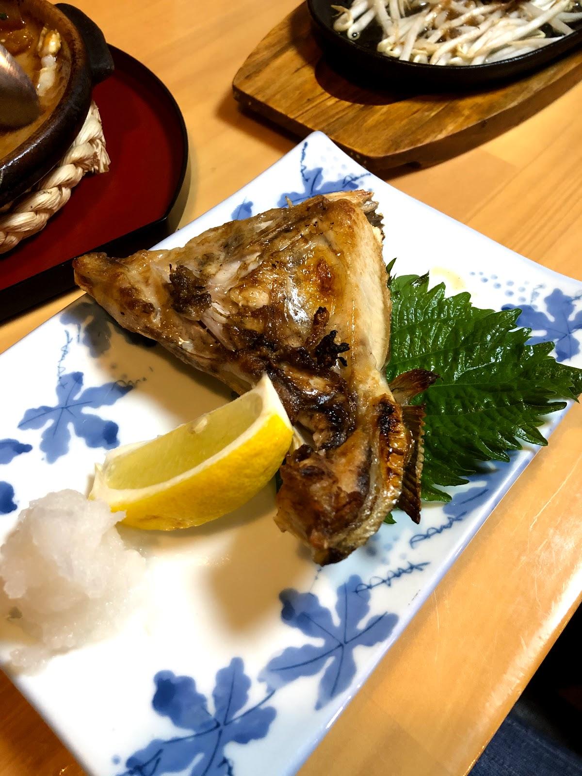 くら