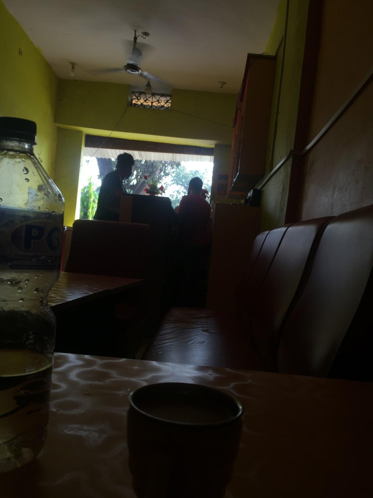 B and B cafe