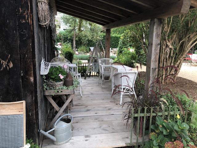 Werkstrasse 1 Vintage Cafe