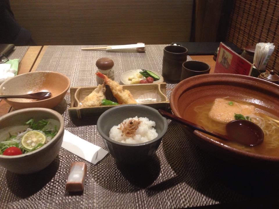 石庭たぬき寿司