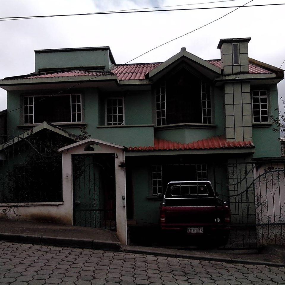 Cuyes asados Sra. Asuncion Zhao