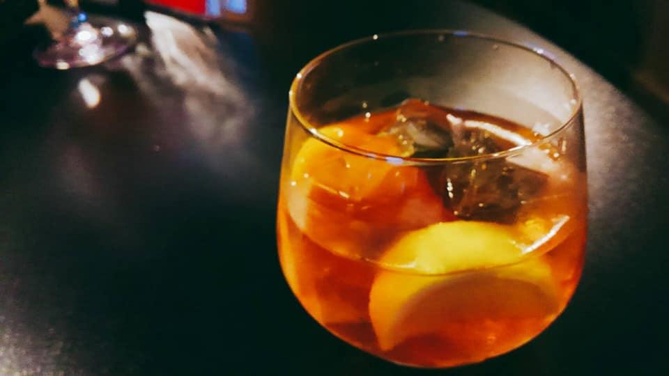 花銀酒家
