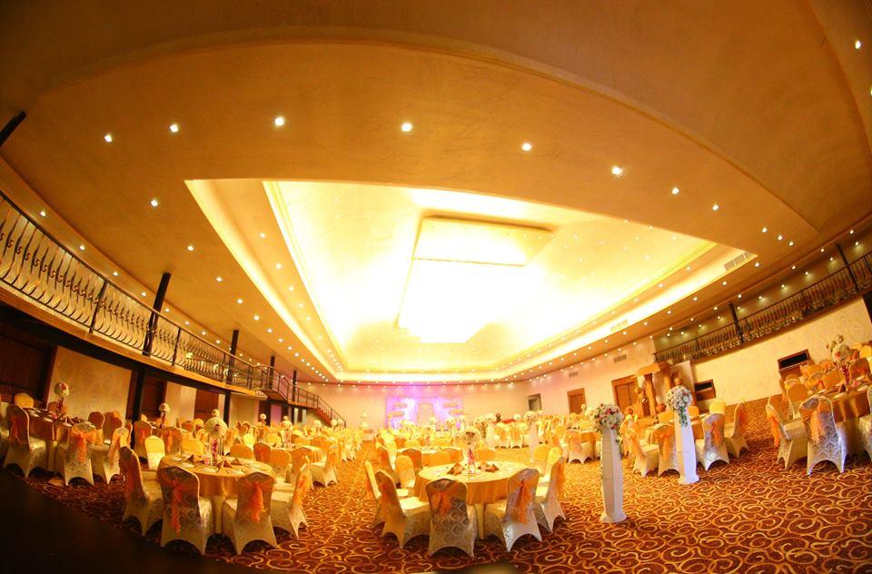 Dhanamuthu HOTEL