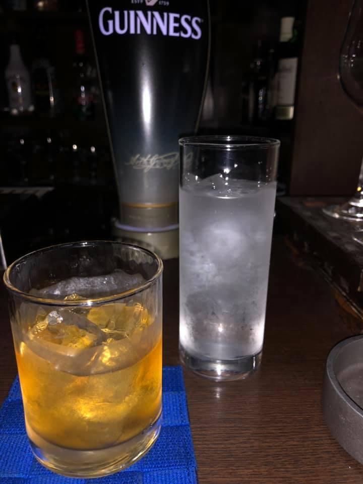 穴