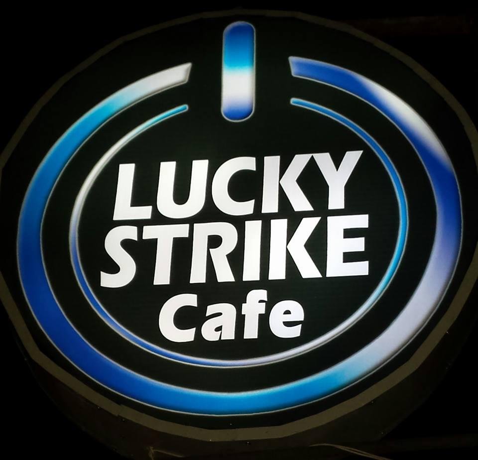 Lucky strike cafe