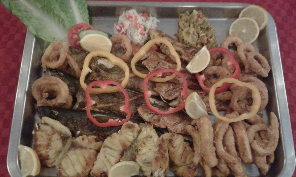مطعم لبدة السياحي (Leptis Magna Restaurant)