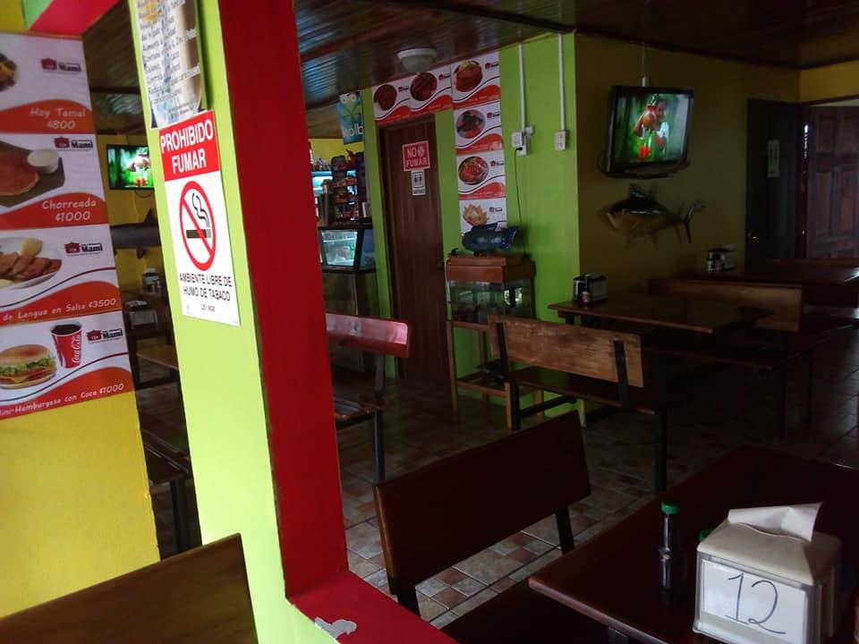 Soda y Marisqueria Mami