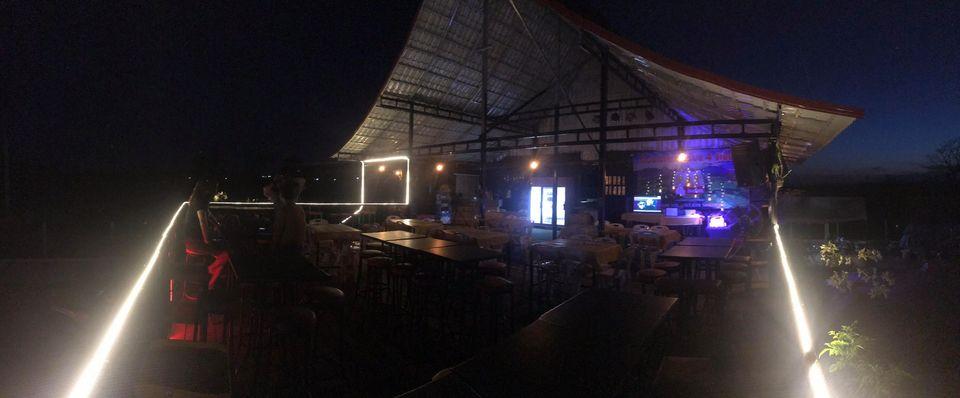 ຮ້ານ ອາຫານ-ສວນເບຍ ສີ່ອ້າຍນ້ອງ