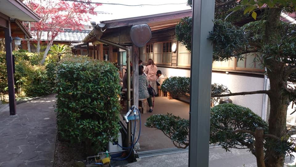 柳屋本舗