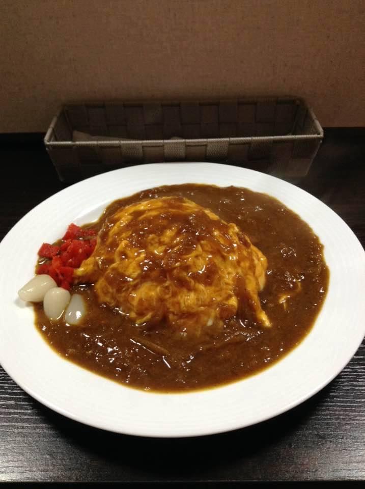 太陽のカレー　パラカフェ号