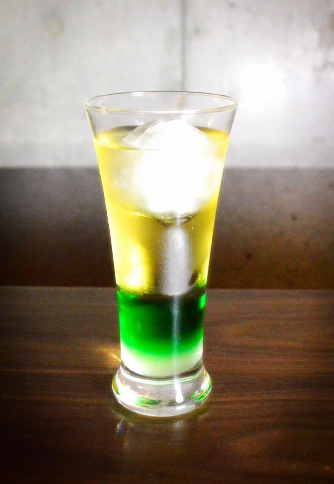 Bar C-Moon