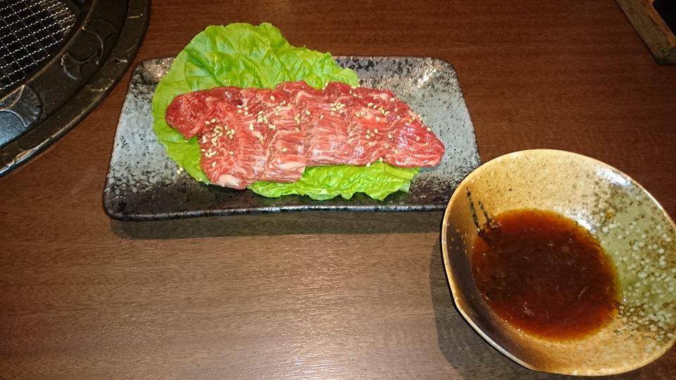 備長炭火焼　焼肉昭和ホルモン
