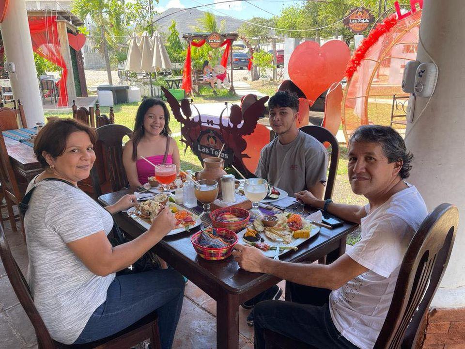 Las Tejas Restaurant