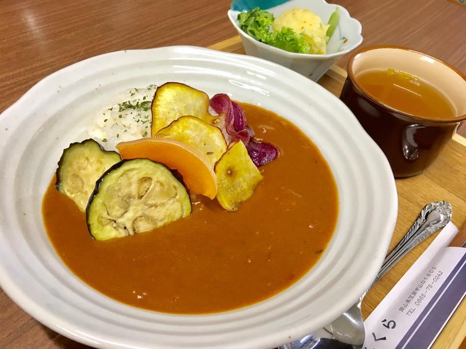 庄屋屋敷とくら / とくらかふぇ　Tokura guesthouse & cafe
