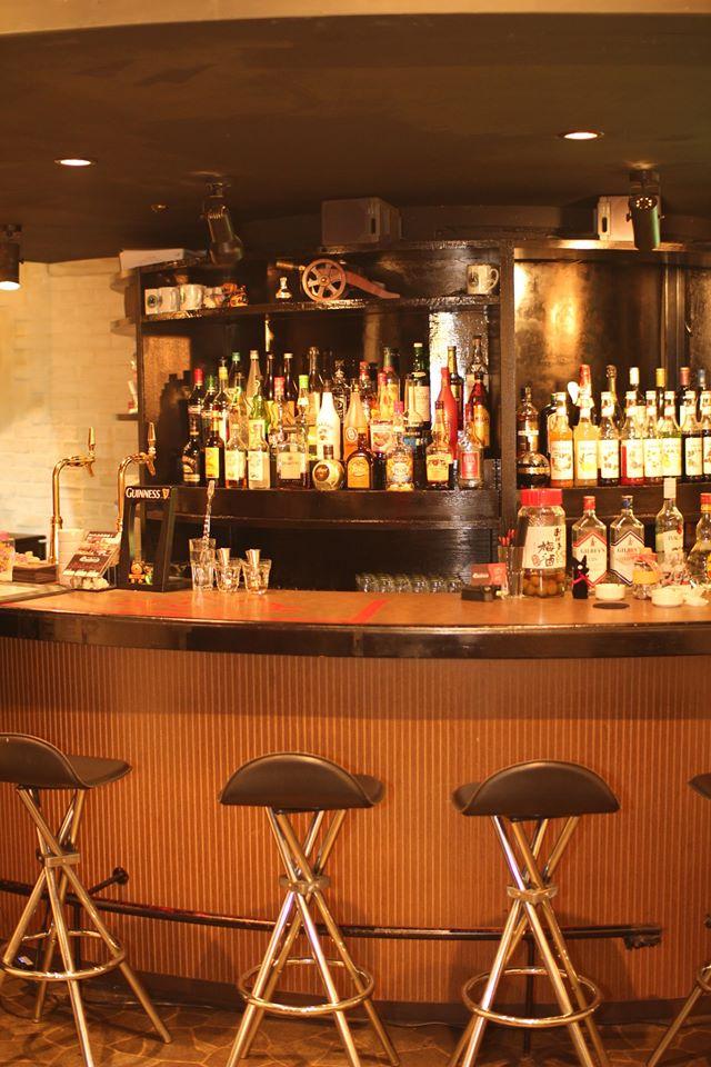 Cafe & Bar Prendiamoプレンディアモ