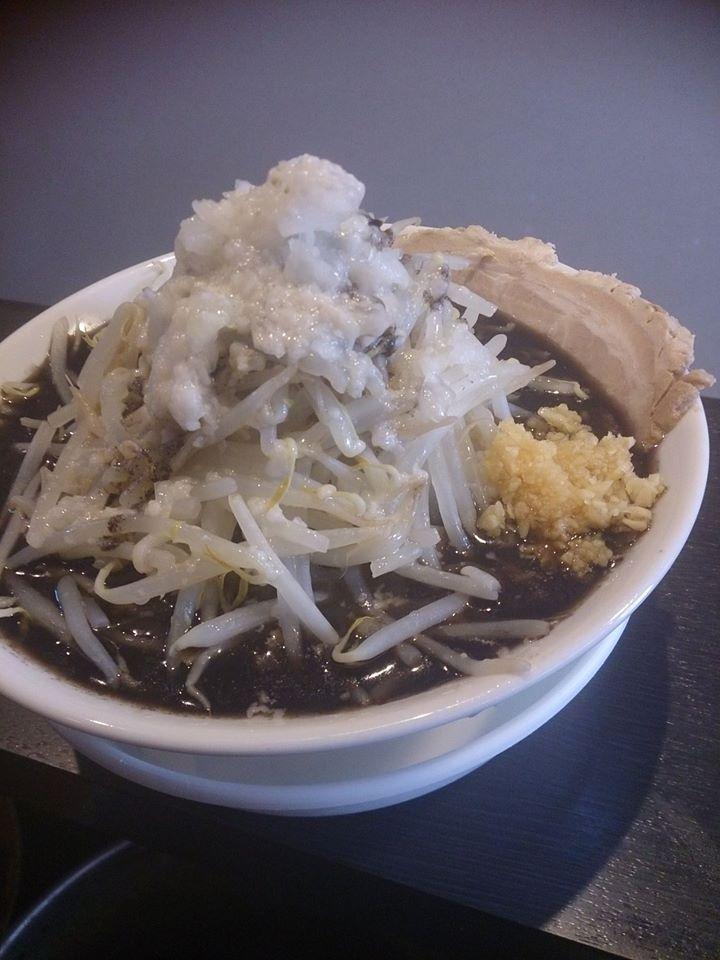 中出 康雄