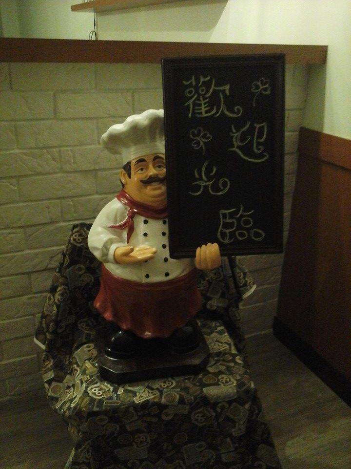 白色廚坊早午餐