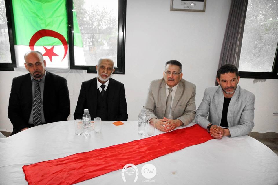 El firma club Sétif