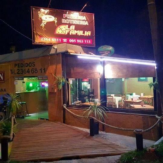 Pizzeria la familia