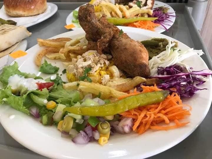 Les Deux "M" Restaurant