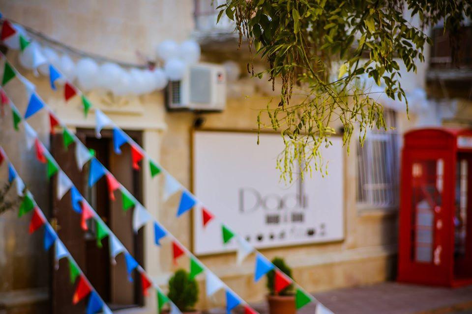 Dadli lounge & dining