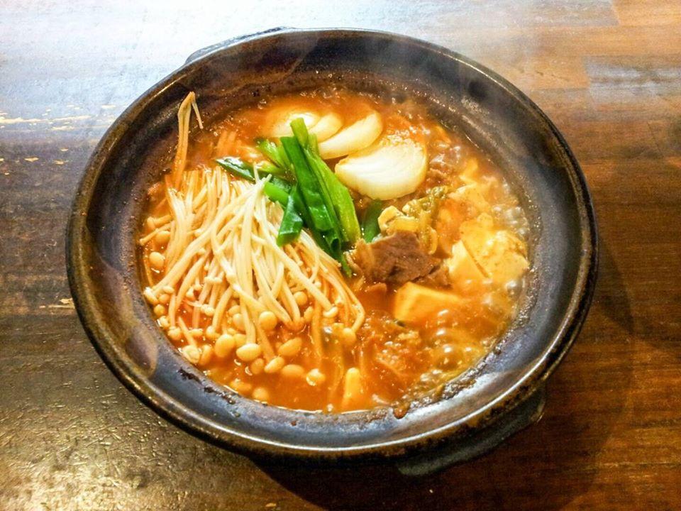 韓国家庭料理・焼肉　トラジ