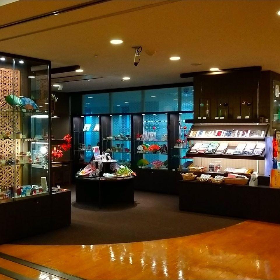 伝統工芸 Cafe Artisan