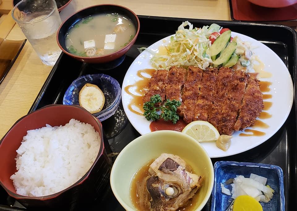 とみやお食事処