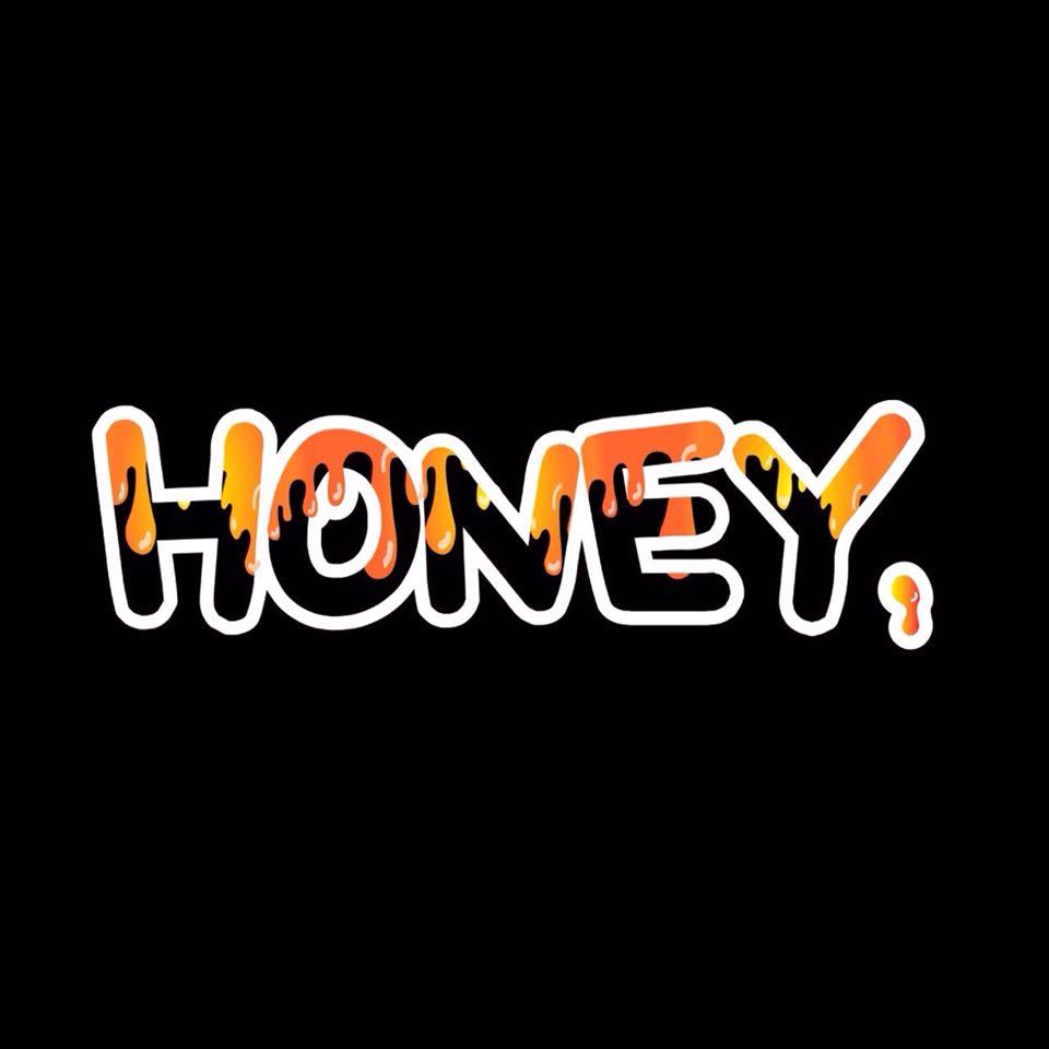 Girl's bar HONEY.