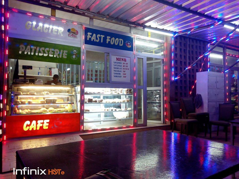 EZAMA FAST FOOD