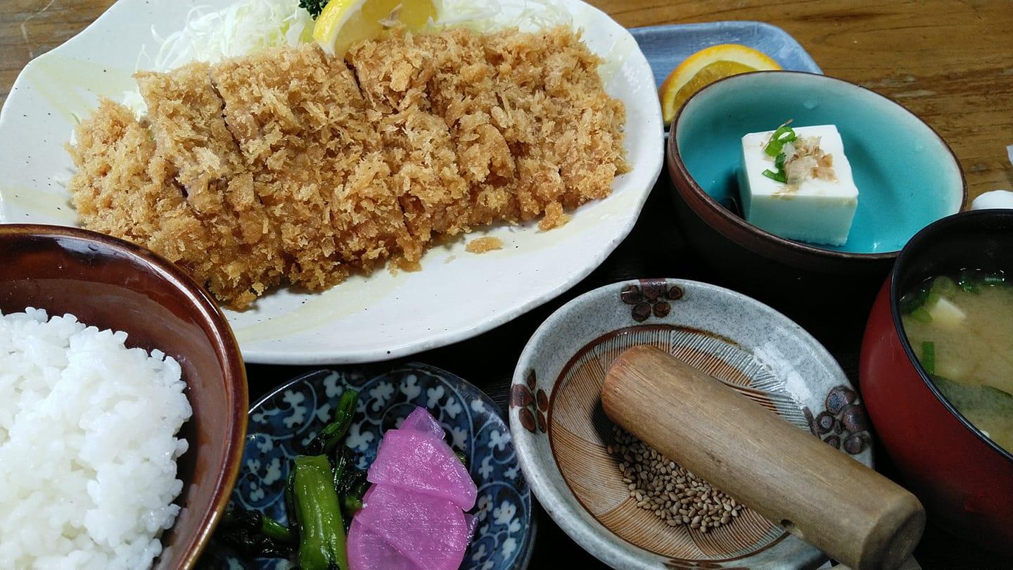 とんかつ専門店 かつ一