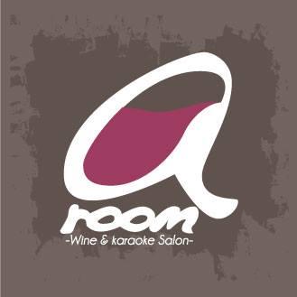 A room Wine&Karaoke Salon