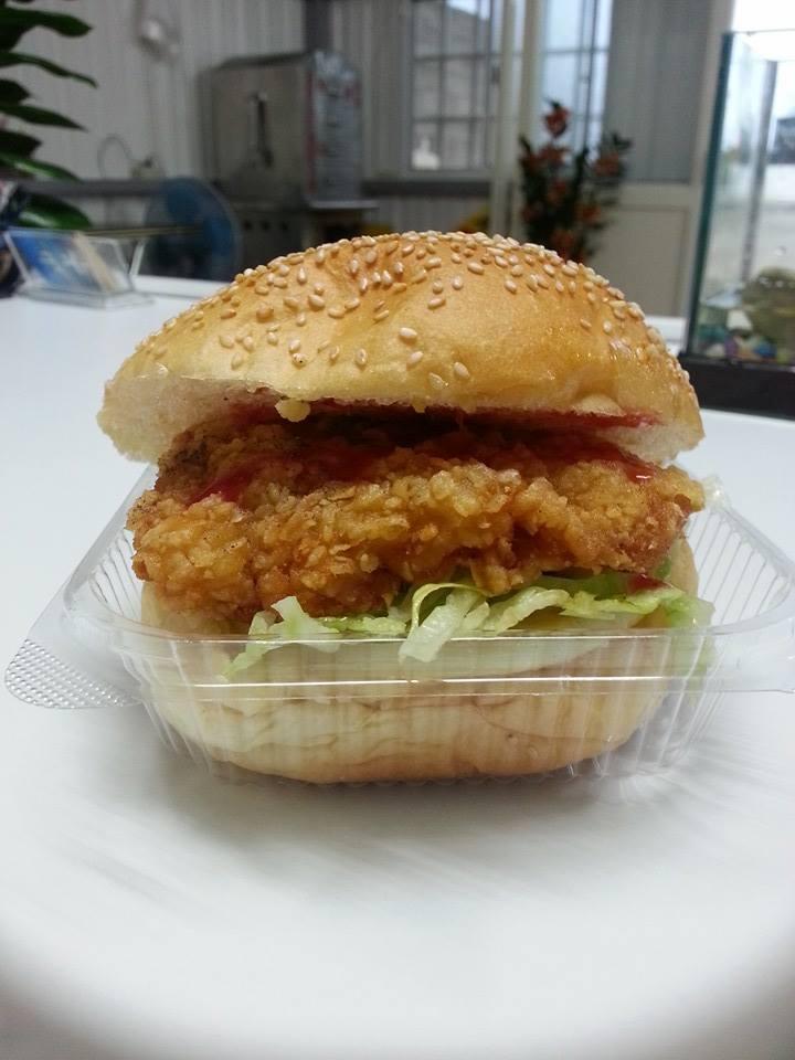 山水早點炭烤土司（ㄚ德）