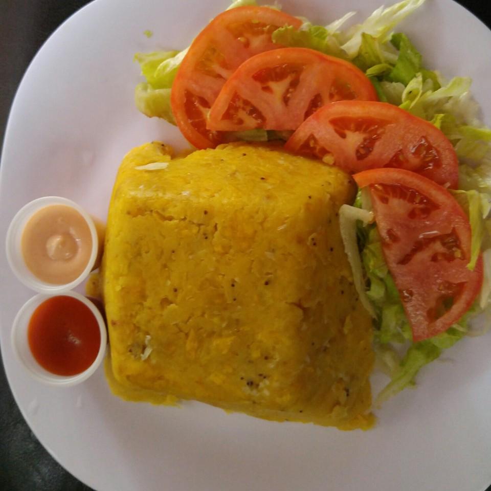 Los Lirios Sport Bar Guayama