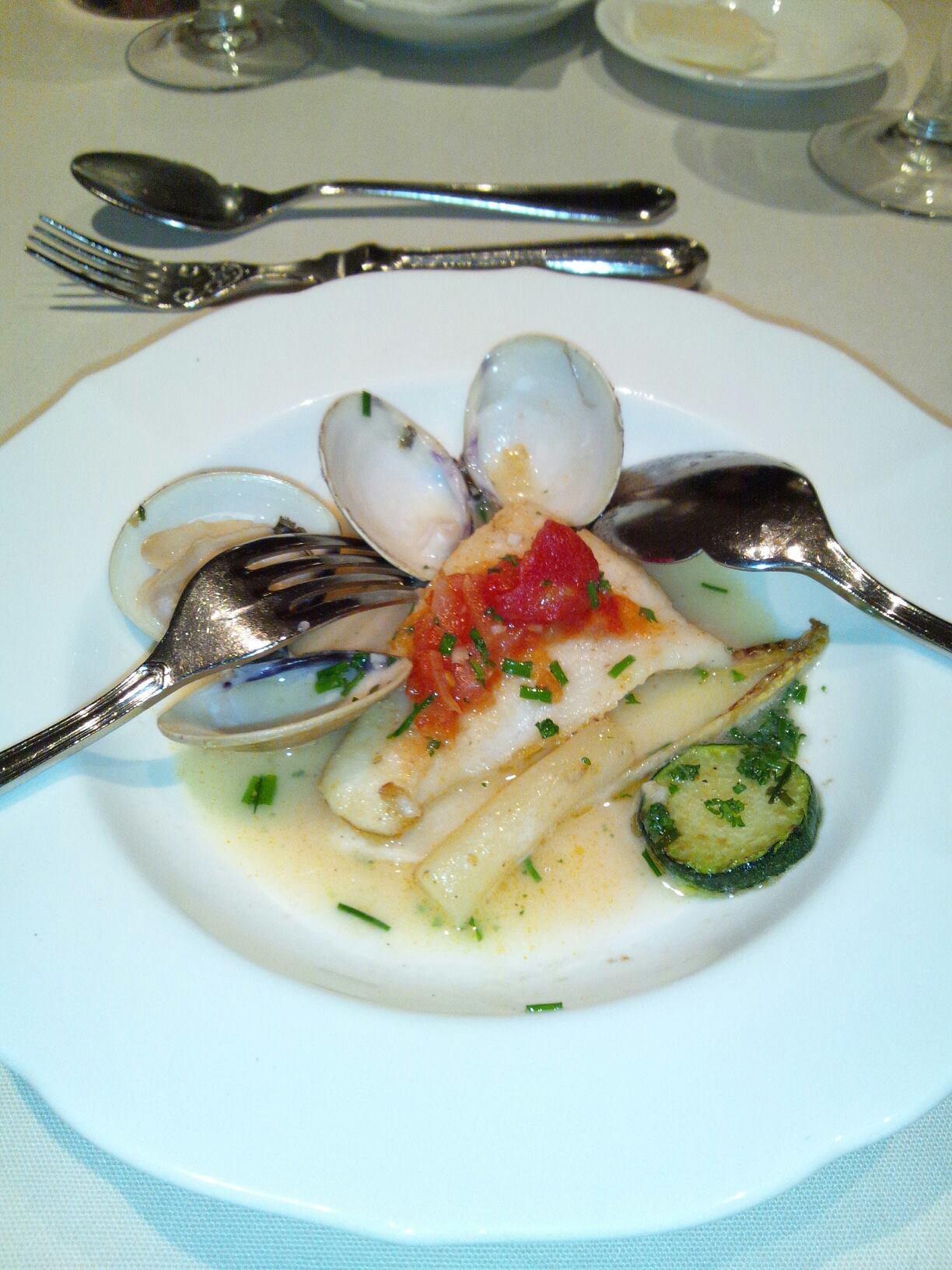 CHEZ HIGASHI