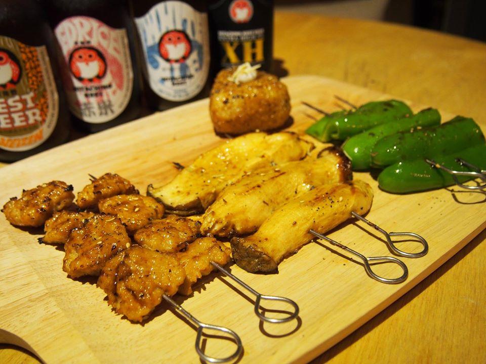 草串蔬食 - 蔬食燒烤小酒館