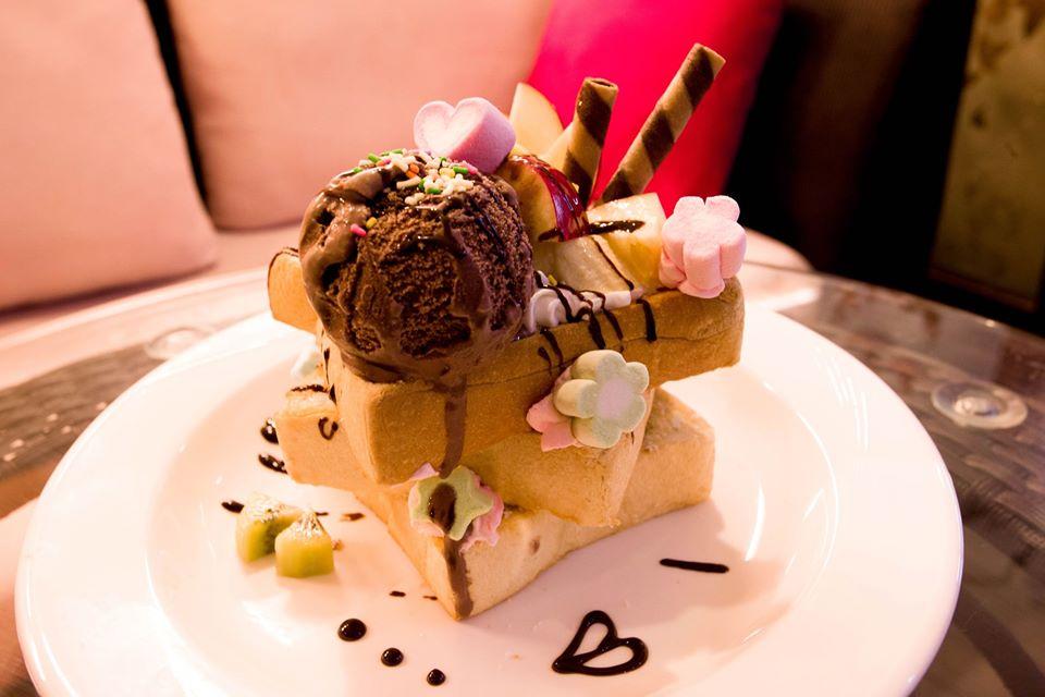 秘密 . Secret cafe