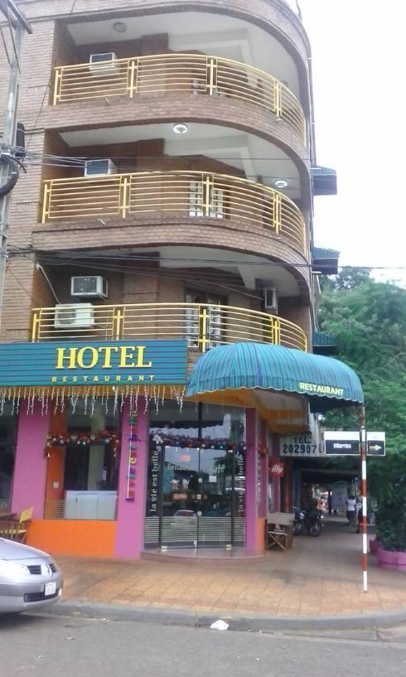 Restaurante la vie est belle