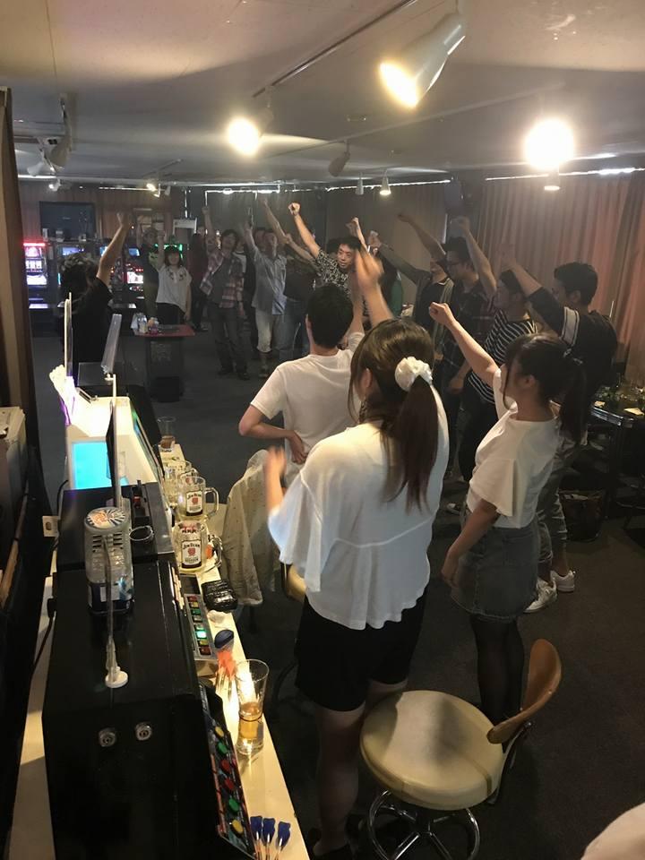 Darts＆Cafe GLOWING