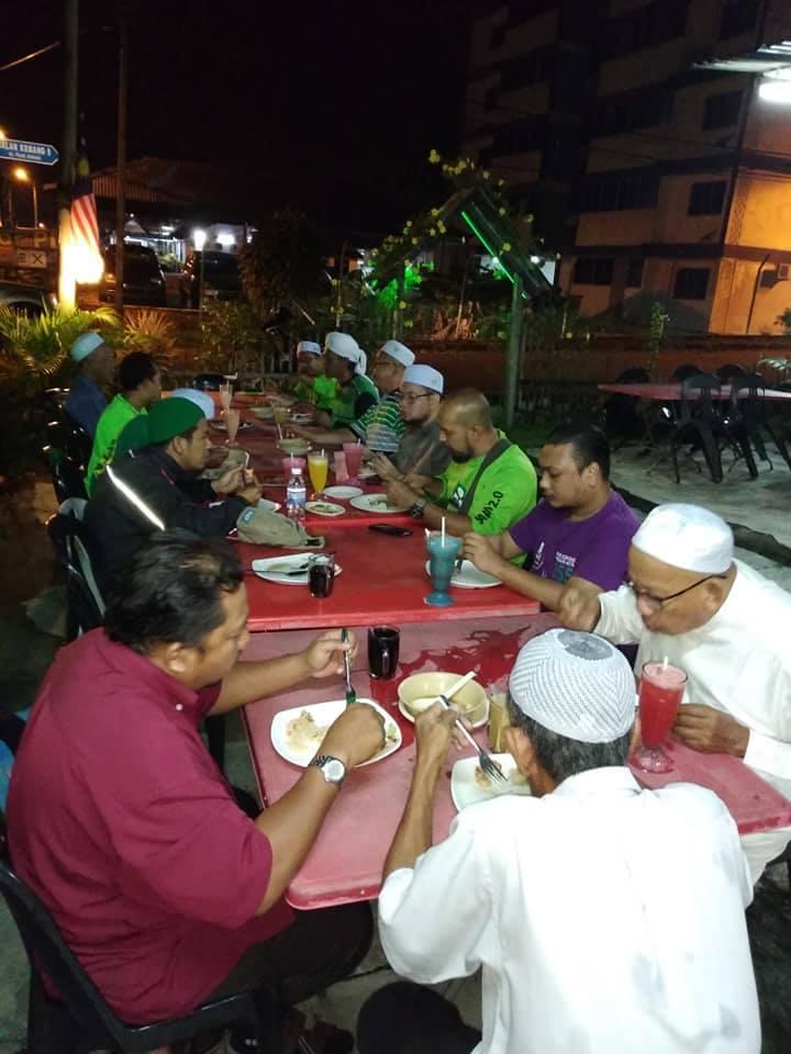 Mohd Sanawi Tom Yam Seafood