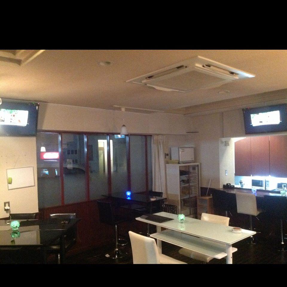 Bar&cafe 森ん家