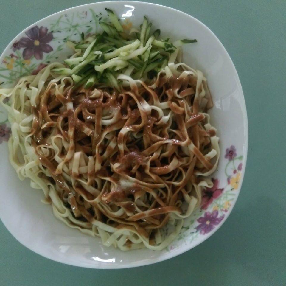 劉家川味麻辣涼麵店