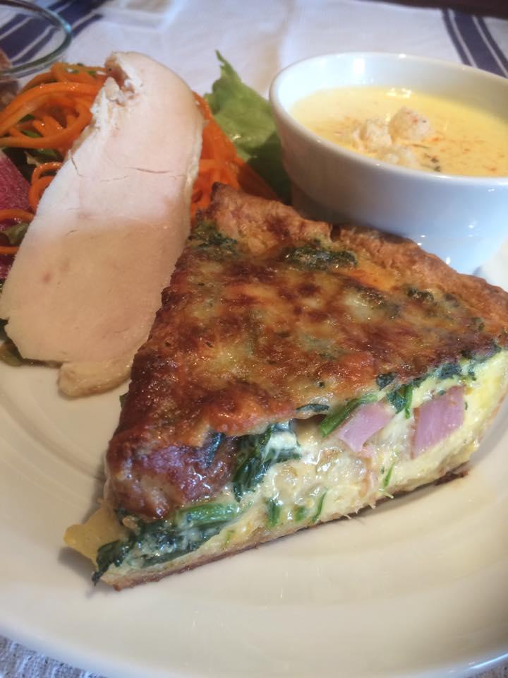 ビストロ プティポワ BISTRO LE PETIT POIS
